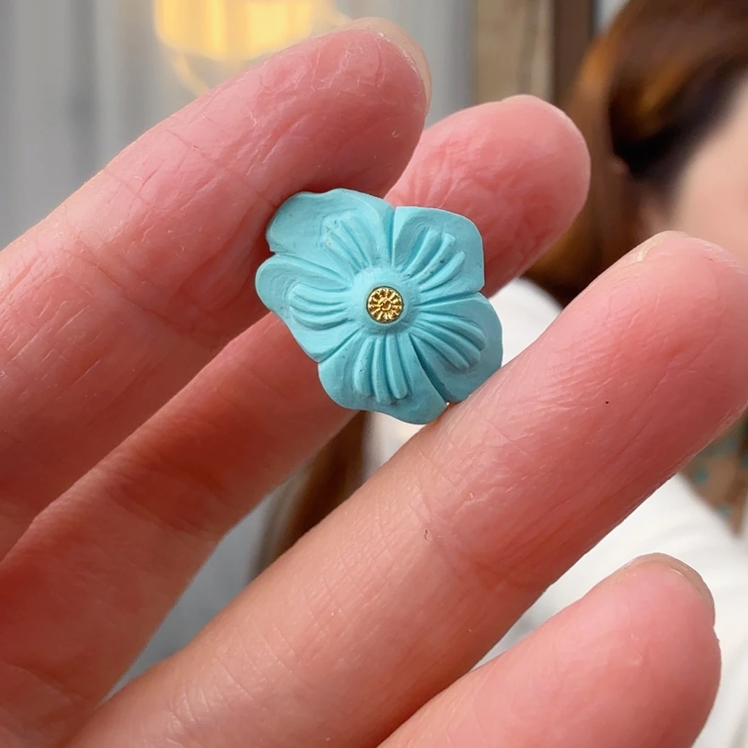 绿松石未镶嵌珠宝奇石