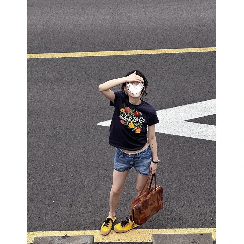 2176麻豆夏花 夏日少女系列毛巾绣花卉宽松短袖T恤百搭休闲上衣