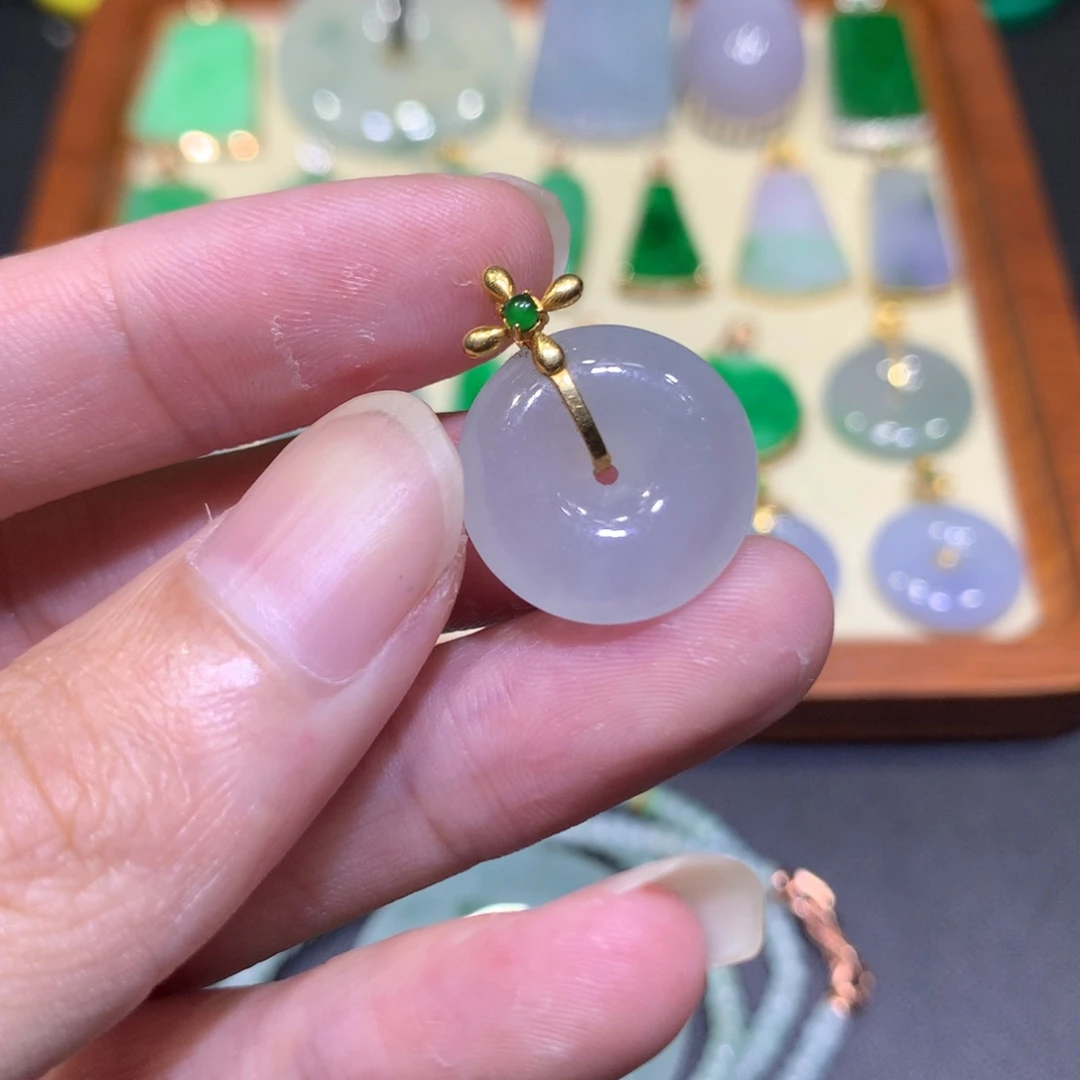 翡翠18K金镶嵌吊坠(不含链)