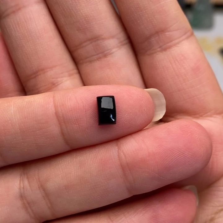 翡翠未镶嵌戒指裸石