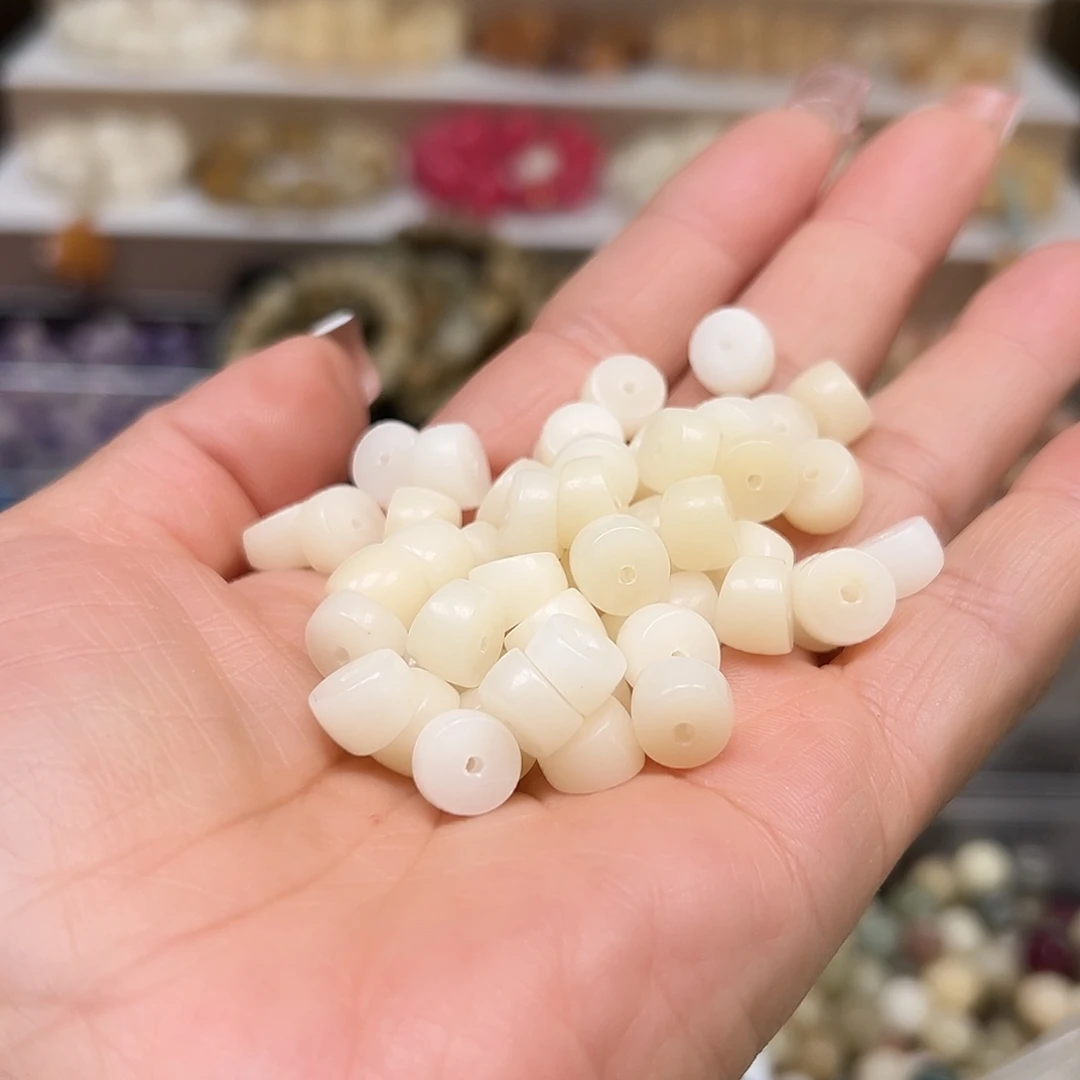手串菩提根/象牙果微瑕卡9白色小肠150颗