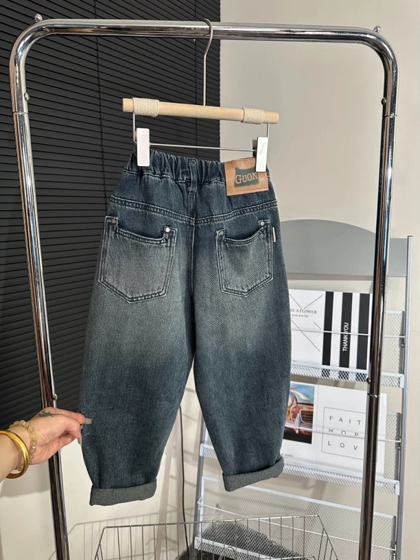 男童裤子春秋款2025新款中大童春装休闲简约男孩春季儿童牛仔长裤