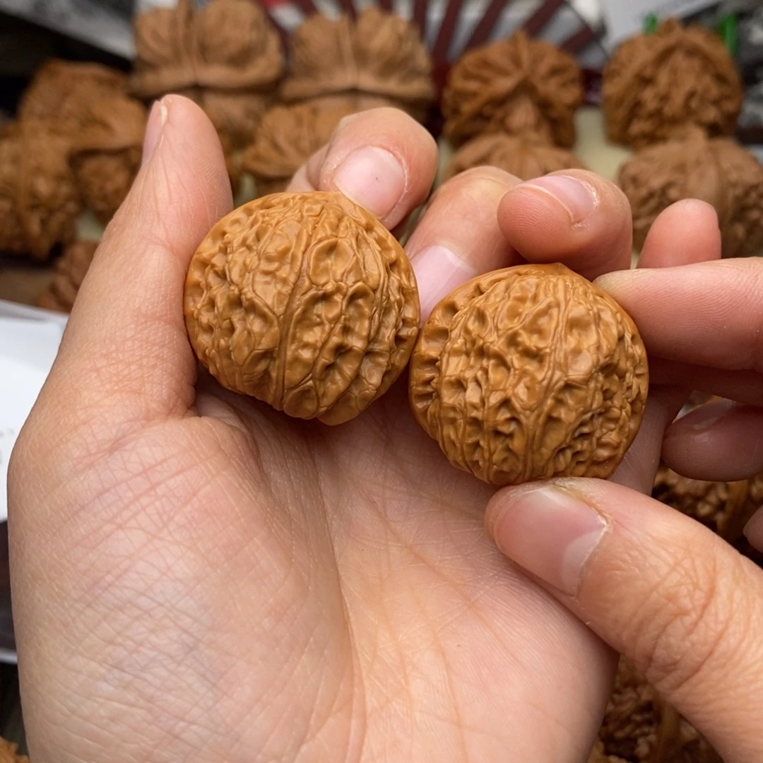 文玩核桃把件535号31白