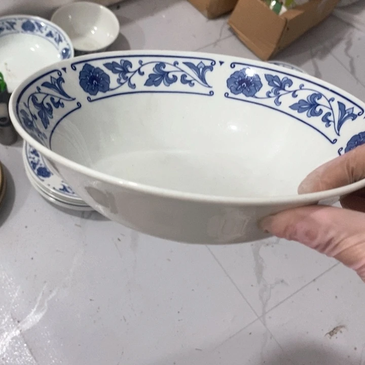瓷片四厂青花翡翠瓷汤盆口径23厘米微划痕