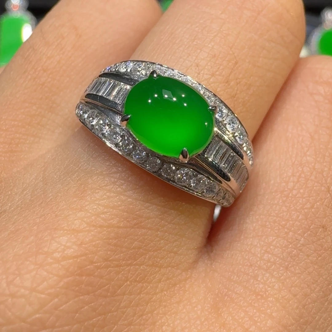 翡翠18K金镶嵌戒指收到货48小时鉴赏期