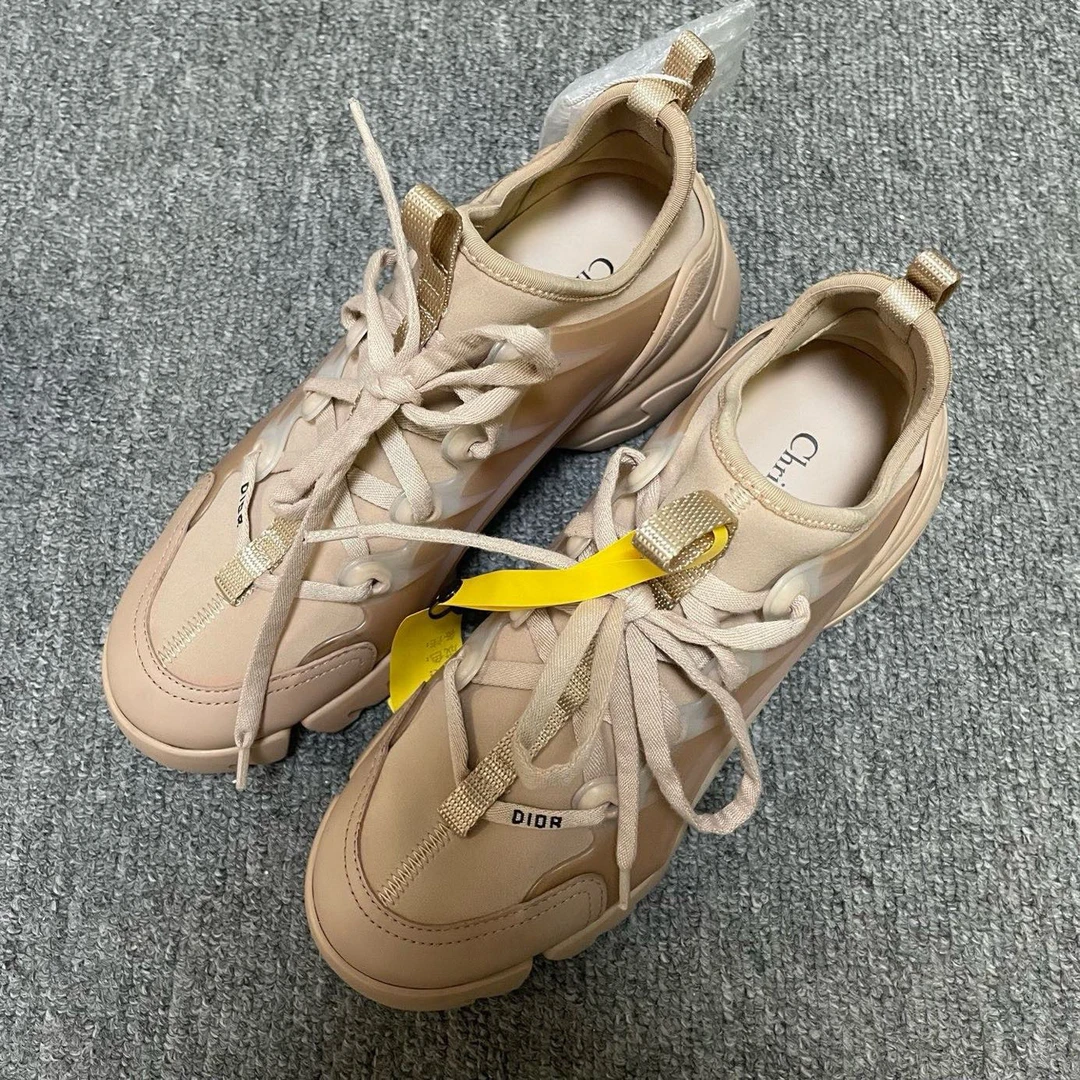 95新 DIOR/迪奥 D-Connect 低帮运动休闲鞋  36.5码/14511