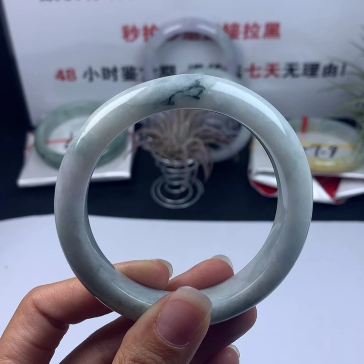 未镶嵌手镯翡翠102