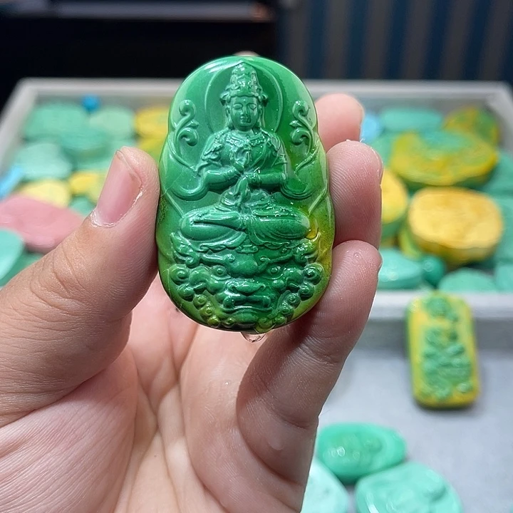 高瓷雕刻精品精美