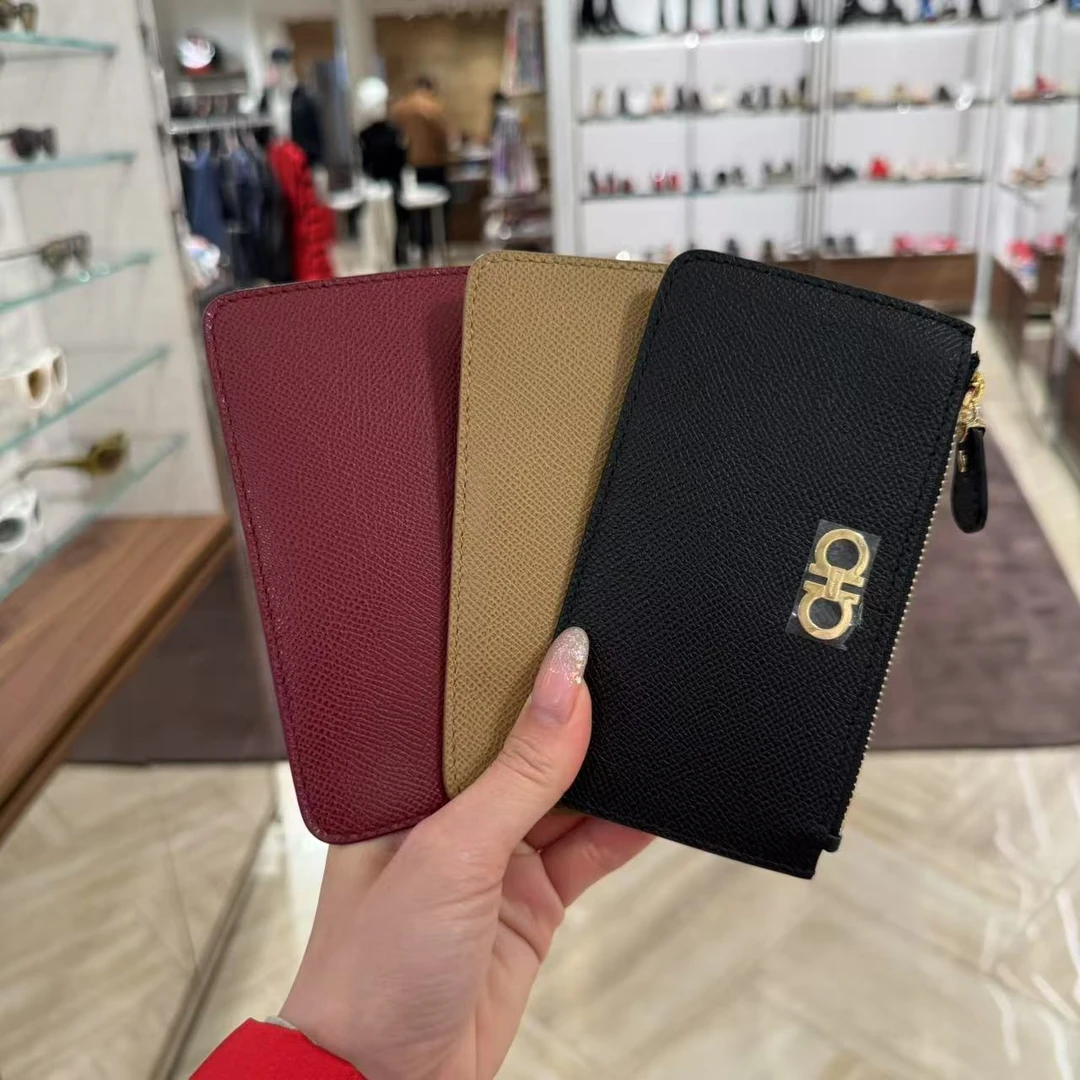 全新未使用 FERRAGAMO/菲拉格慕 包袋女士钱包多色
