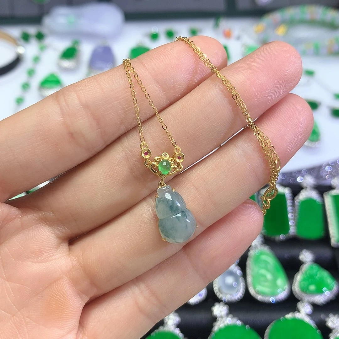 套链18K金镶嵌翡翠套链