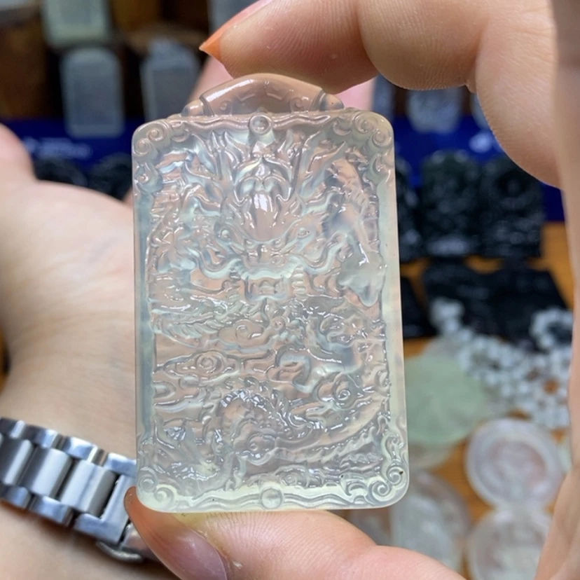 【闪购商品】蛇纹石玉颈饰未镶嵌