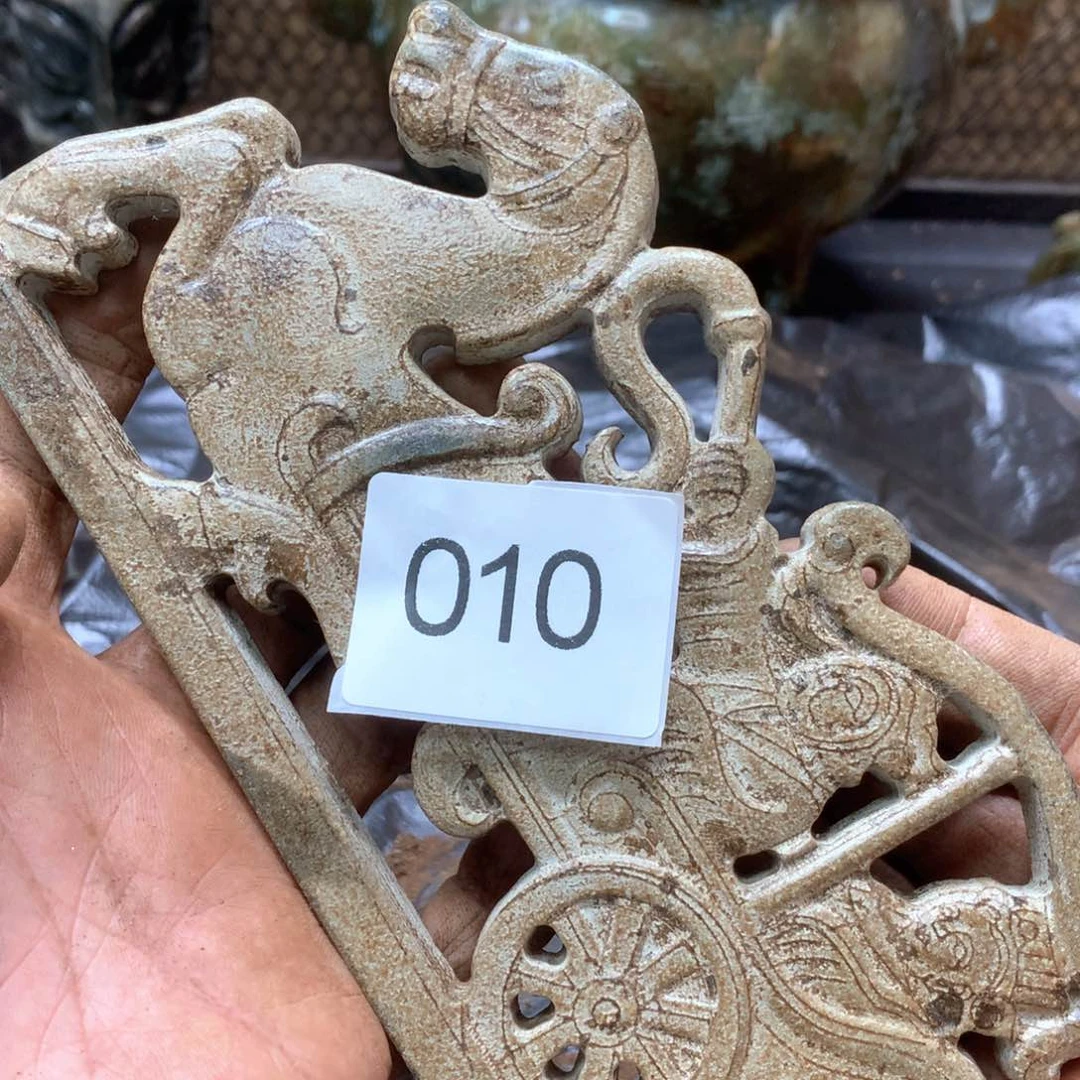 未镶嵌和田玉挂件