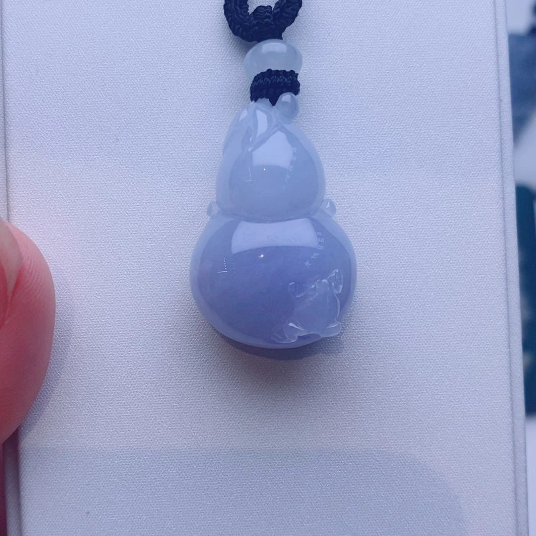 颈饰未镶嵌翡翠葫芦