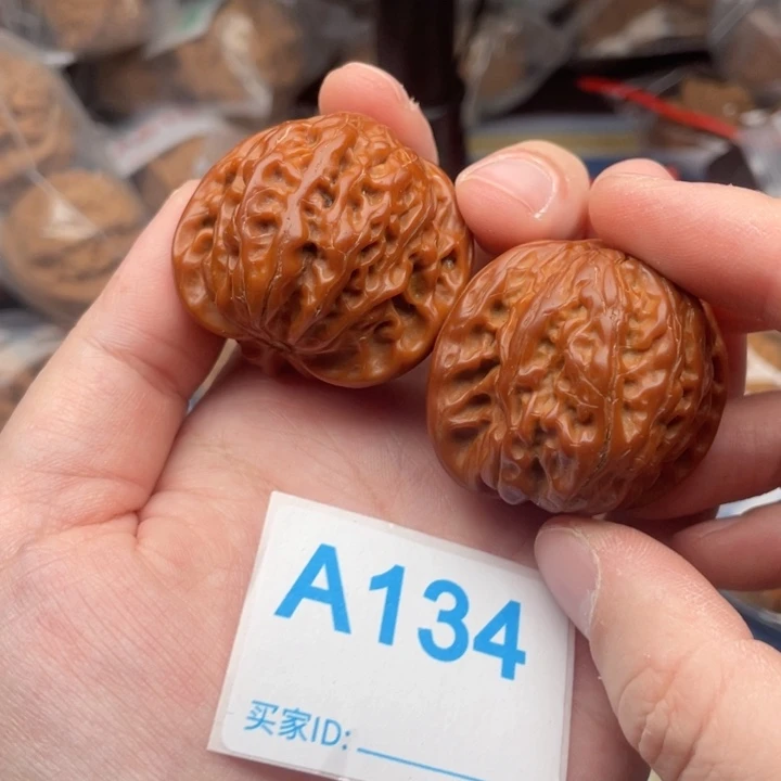 文玩核桃吊坠核桃