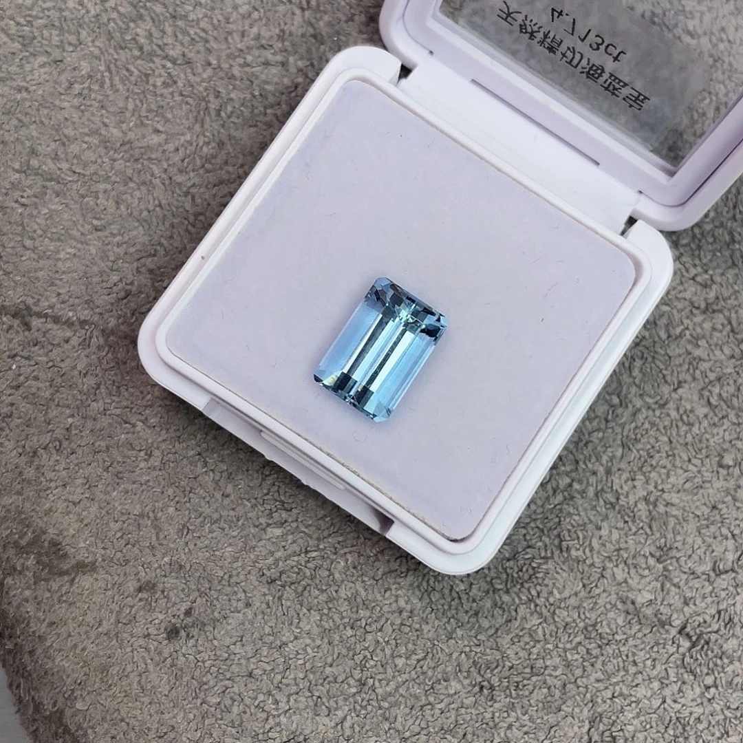 海蓝宝石裸石未镶嵌4.713c t
