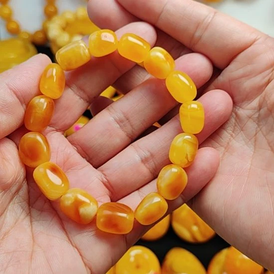 蜜蜡未镶嵌手串手串10米。