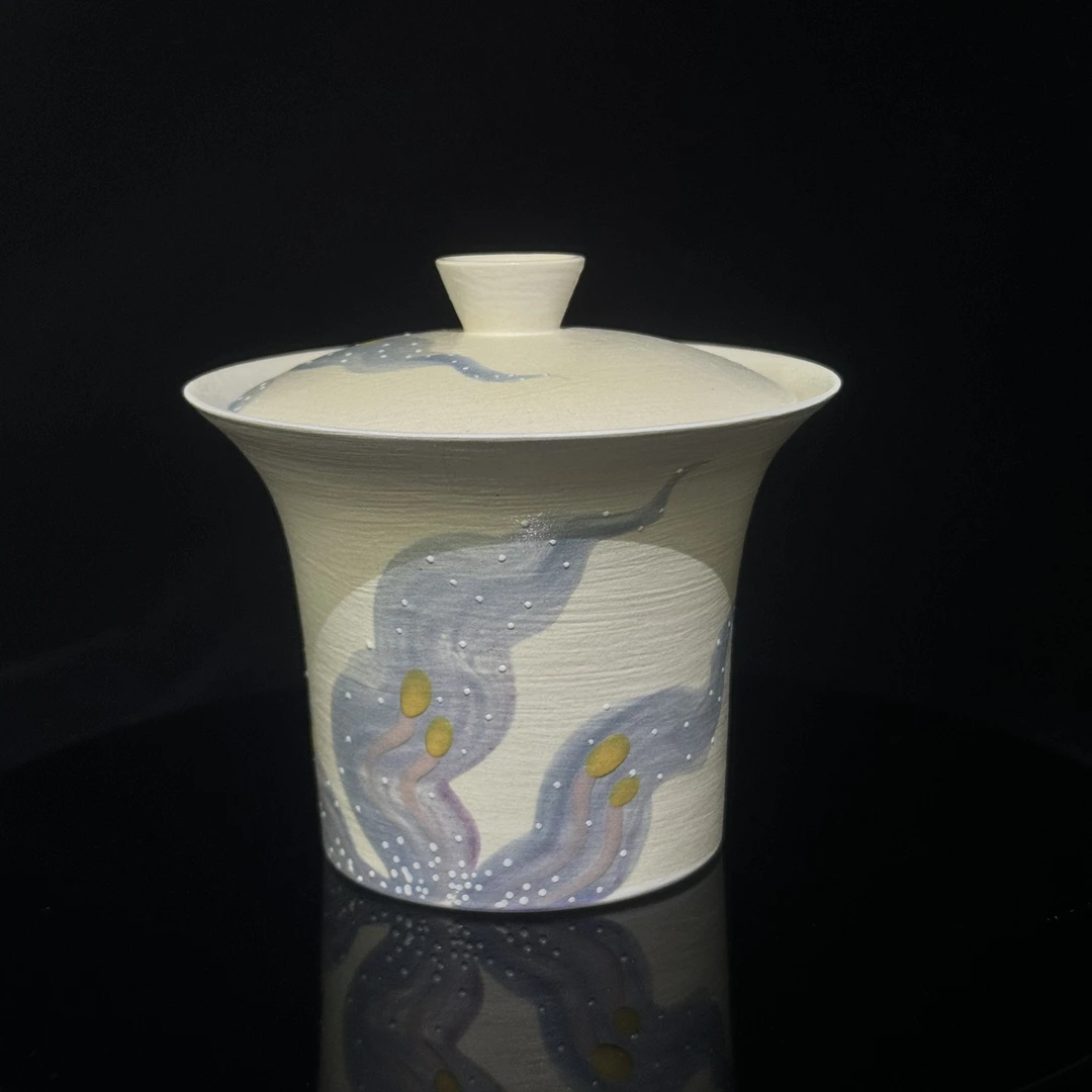 【陶珊居】牧渔-百合（蓝百合马蹄盖碗)9.7cm *5.2cm 容量：110ml