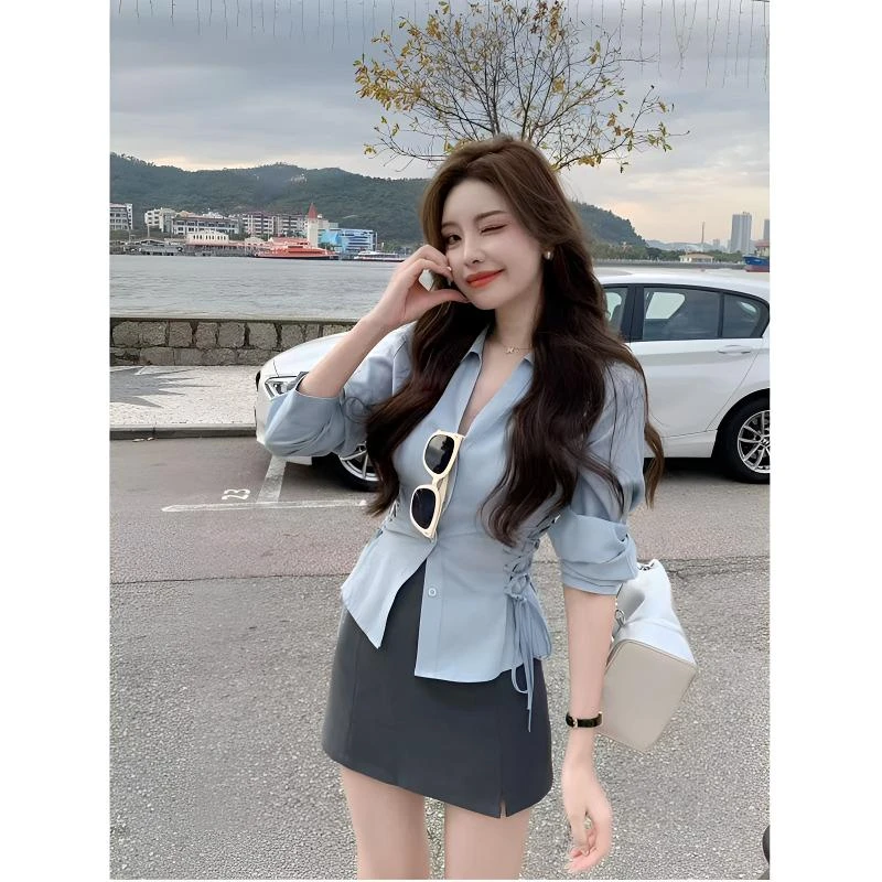 韩系穿搭蓝色长袖衬衫女春装新款2025超火设计感小众系带收腰上衣