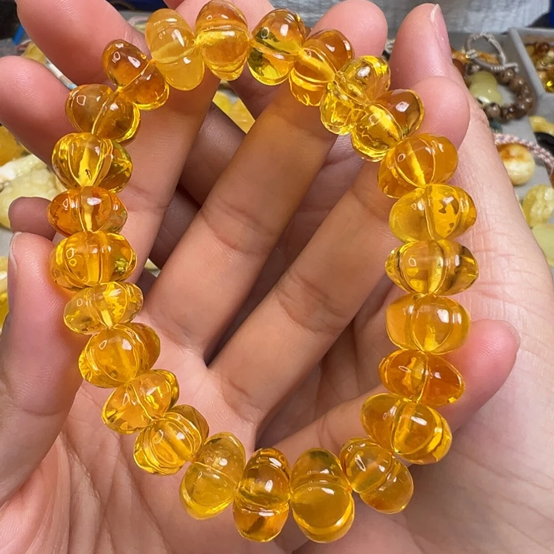琥珀未镶嵌裸石琥珀