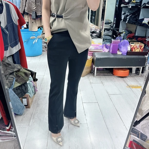 秋款时尚显瘦拼接蕾丝松紧腰喇叭裤885欧美