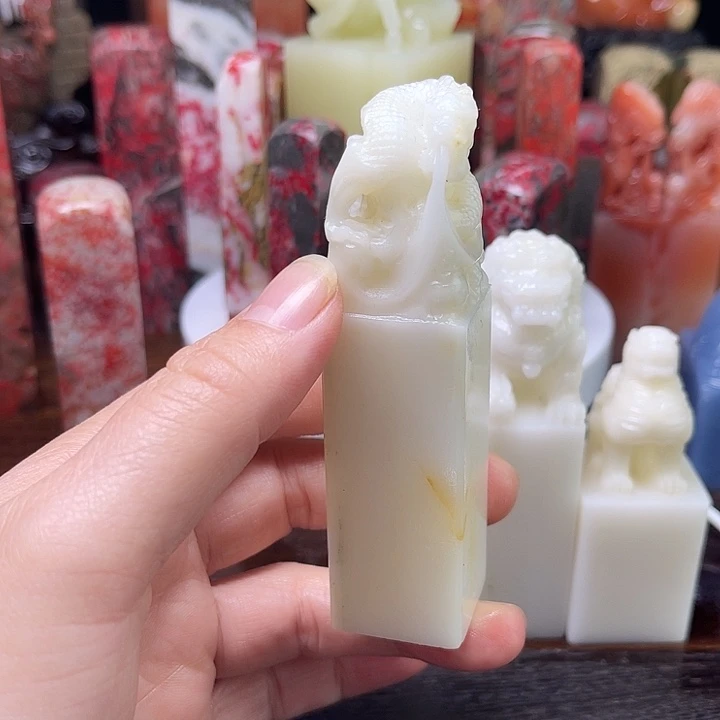 老挝石刀感偏硬点