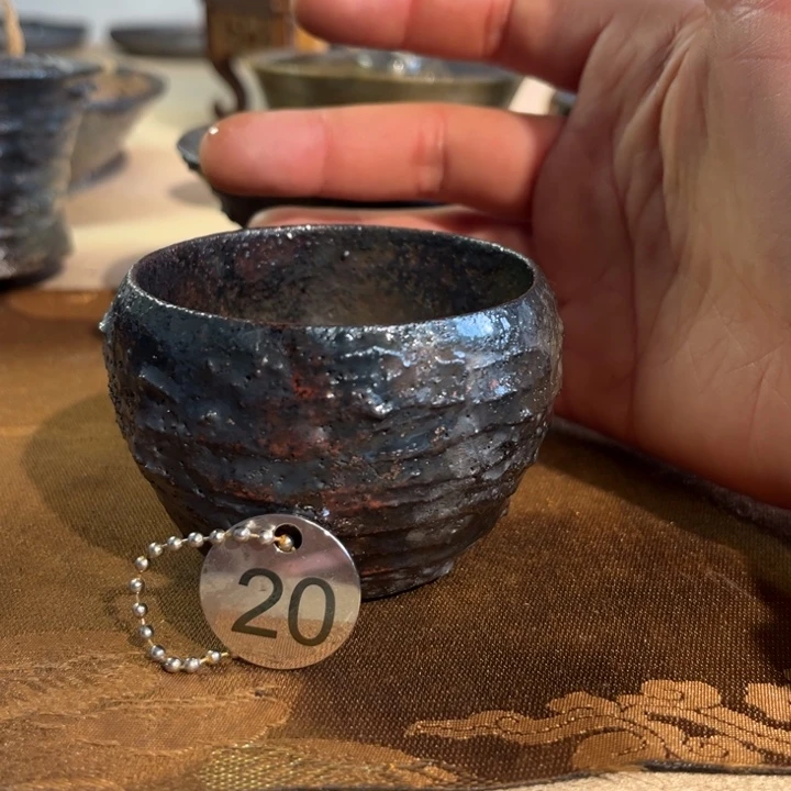 至****神荥经黑砂20号窑宝1只