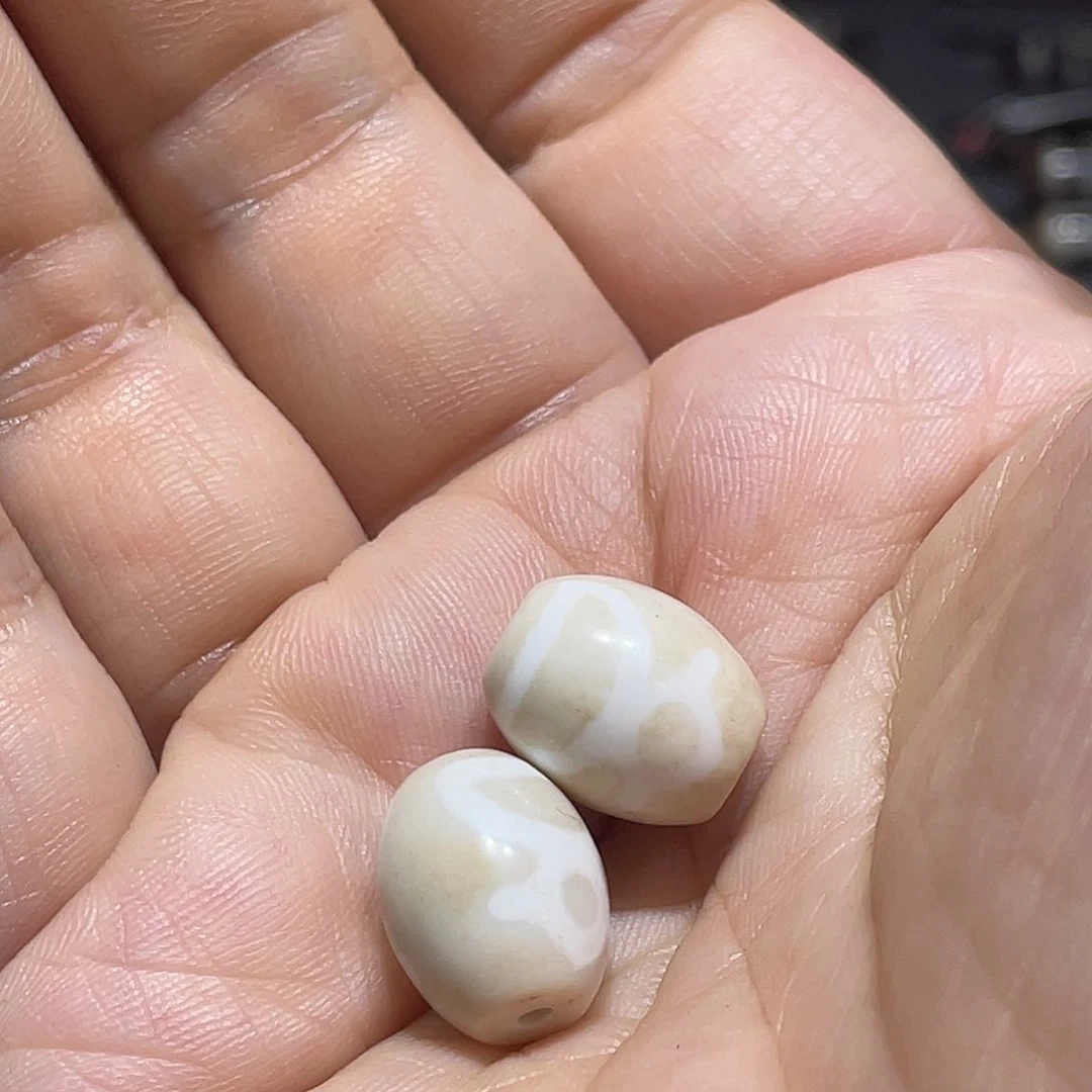 洋****未镶嵌颈饰玛瑙/玉髓