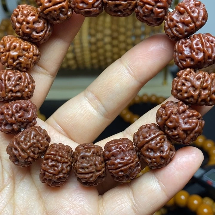 猴头核桃手串猴头