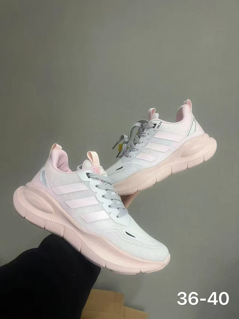 跑步鞋~男女同款休闲软底运动跑步鞋（鞋盒烂了）2505