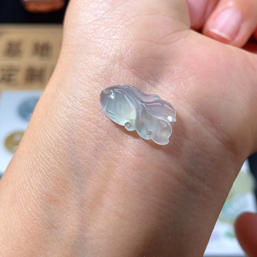 定制翡翠未镶嵌翡翠18.6×9.7×4.2