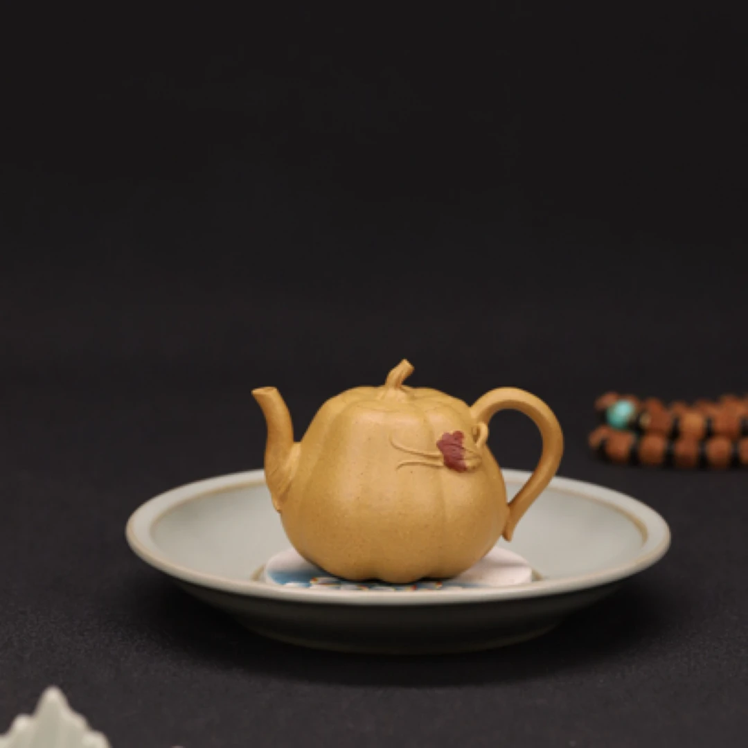 手握小南瓜｜薄胎·把玩器      原矿段泥      容量100cc