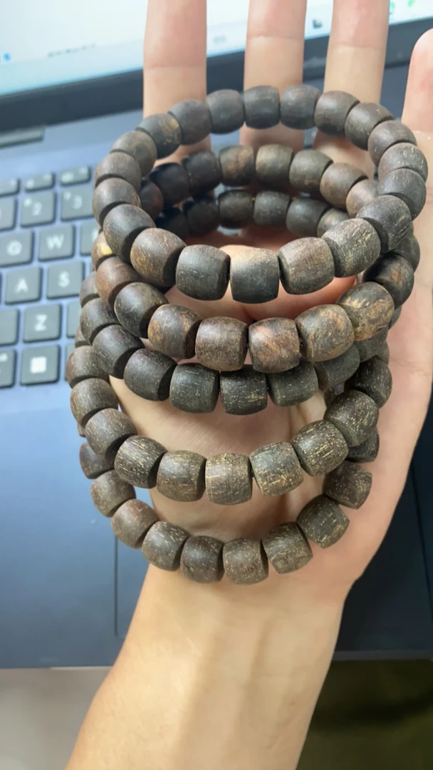 贡木粗抛黑油犀角10/11