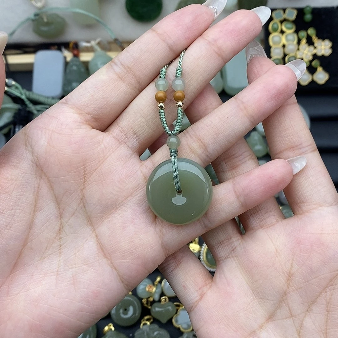 吊坠(不含链)未镶嵌和田玉