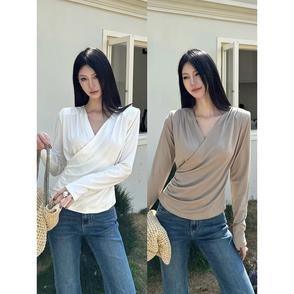 IFMR法式轻熟风V领交叉内搭长袖T恤女2025春季新款打底衫上衣F