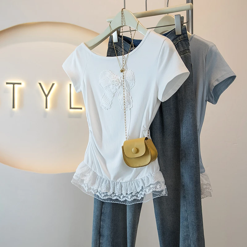 MISU/糜素蕾丝花边斜肩短袖t恤女夏季新款一字领露肩修身短款辣妹