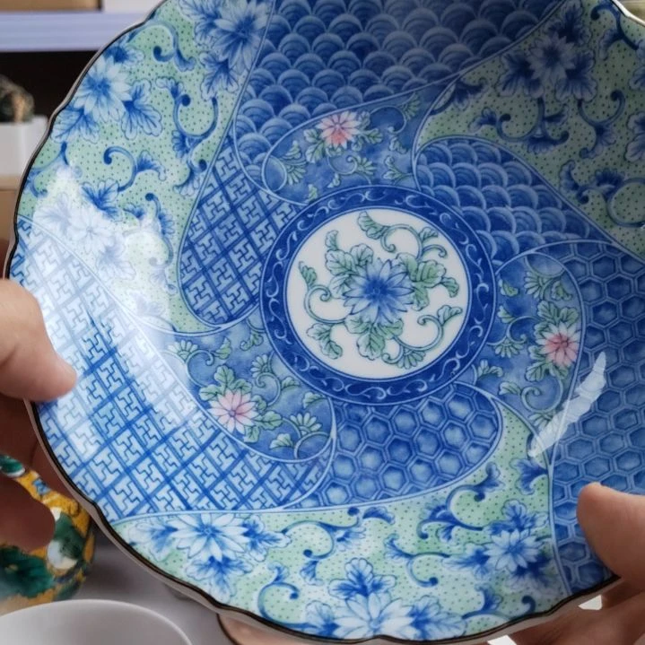 爱淘大牌。。。。。。。。。。。