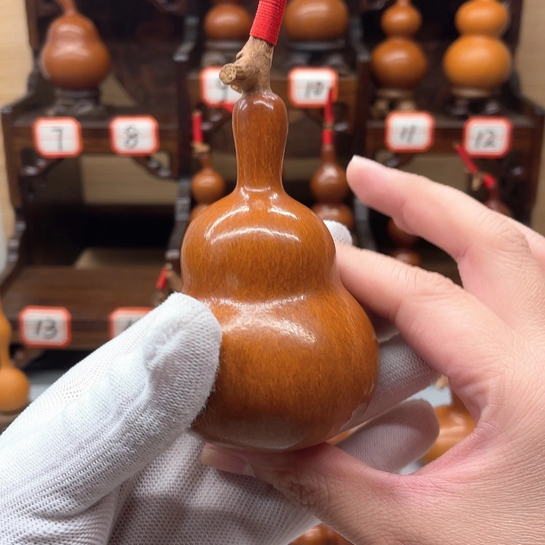 雷***哥大叶紫檀（黑酸枝木类）