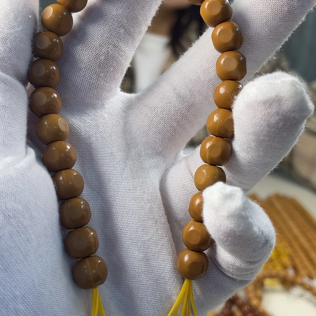 哥***哥猴头核桃吊坠原皮原色六方