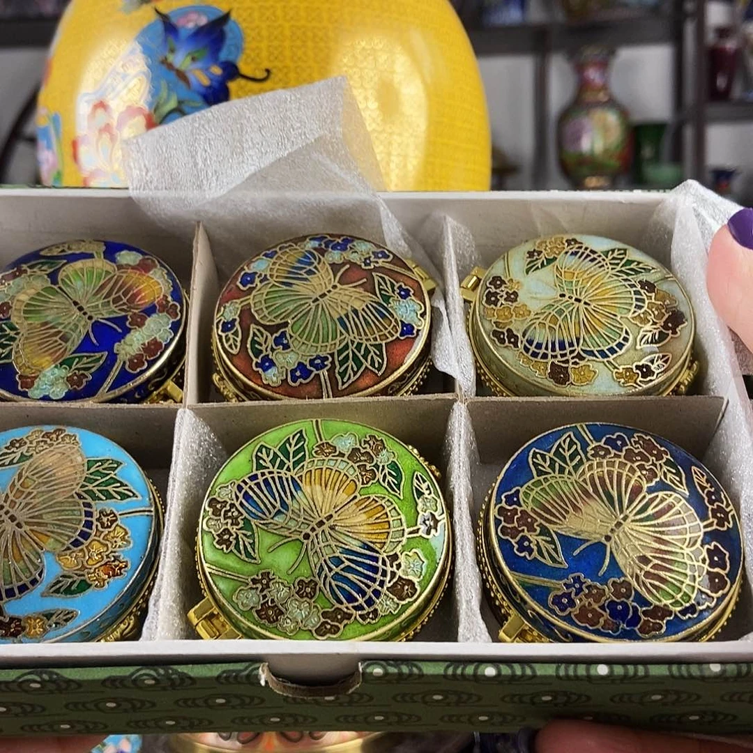 宇***哥铜6个颜色蝴蝶粉盒