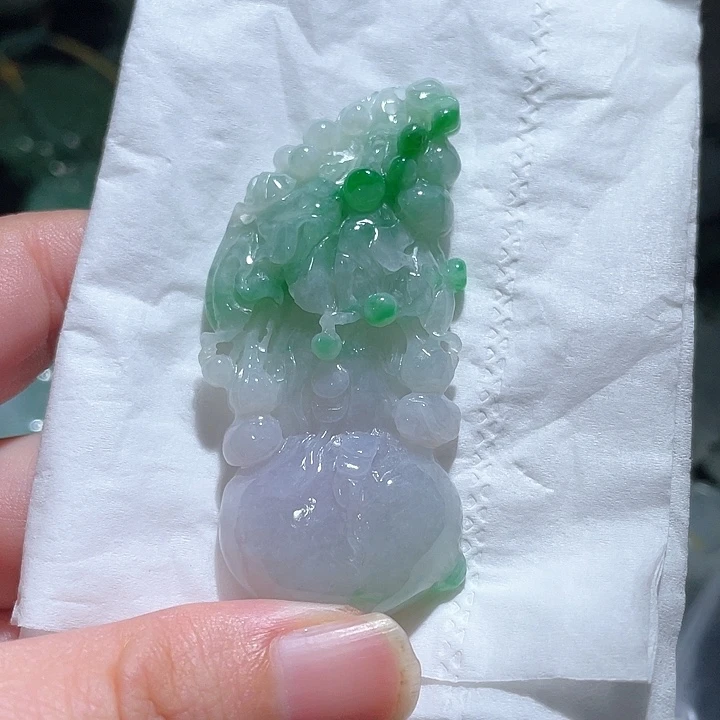 颈饰未镶嵌翡翠天