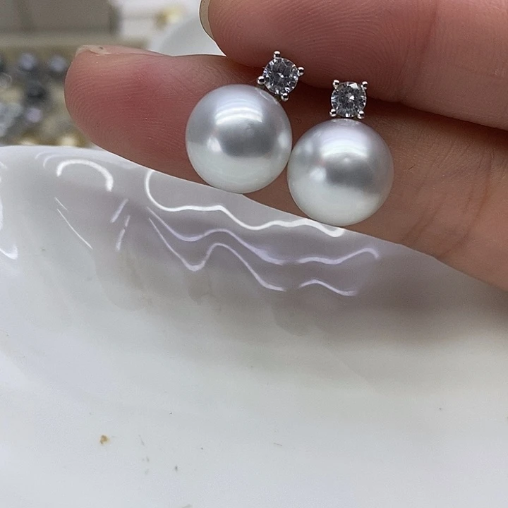 银S925镶嵌海水珍珠耳饰