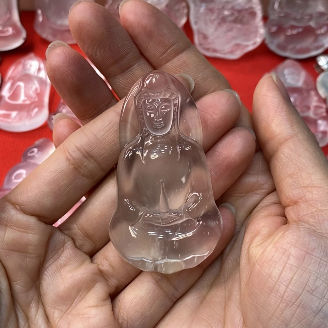 康***哥石英质玉未镶嵌吊坠