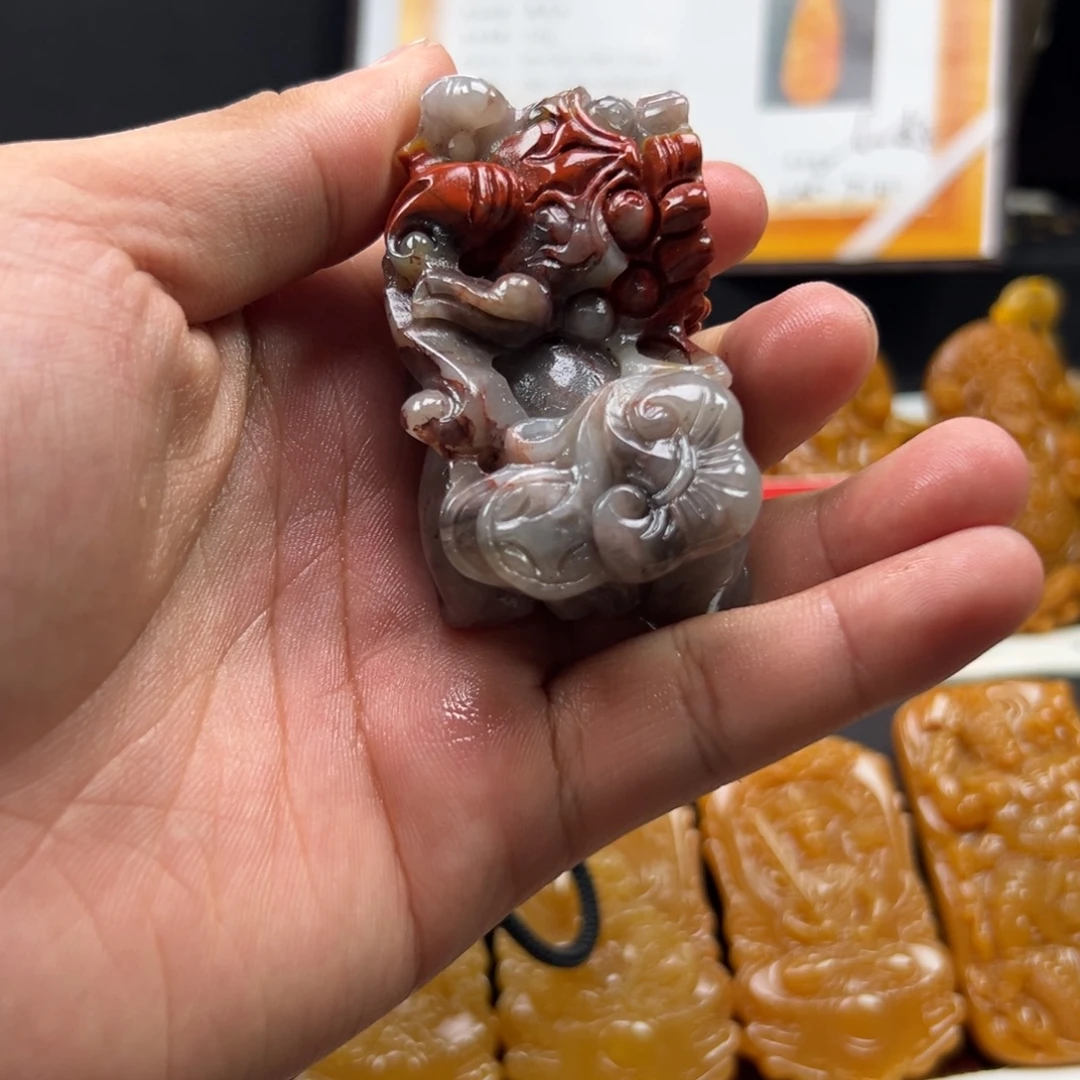 *****未镶嵌石英质玉（黄龙玉）多样性发货，发其一