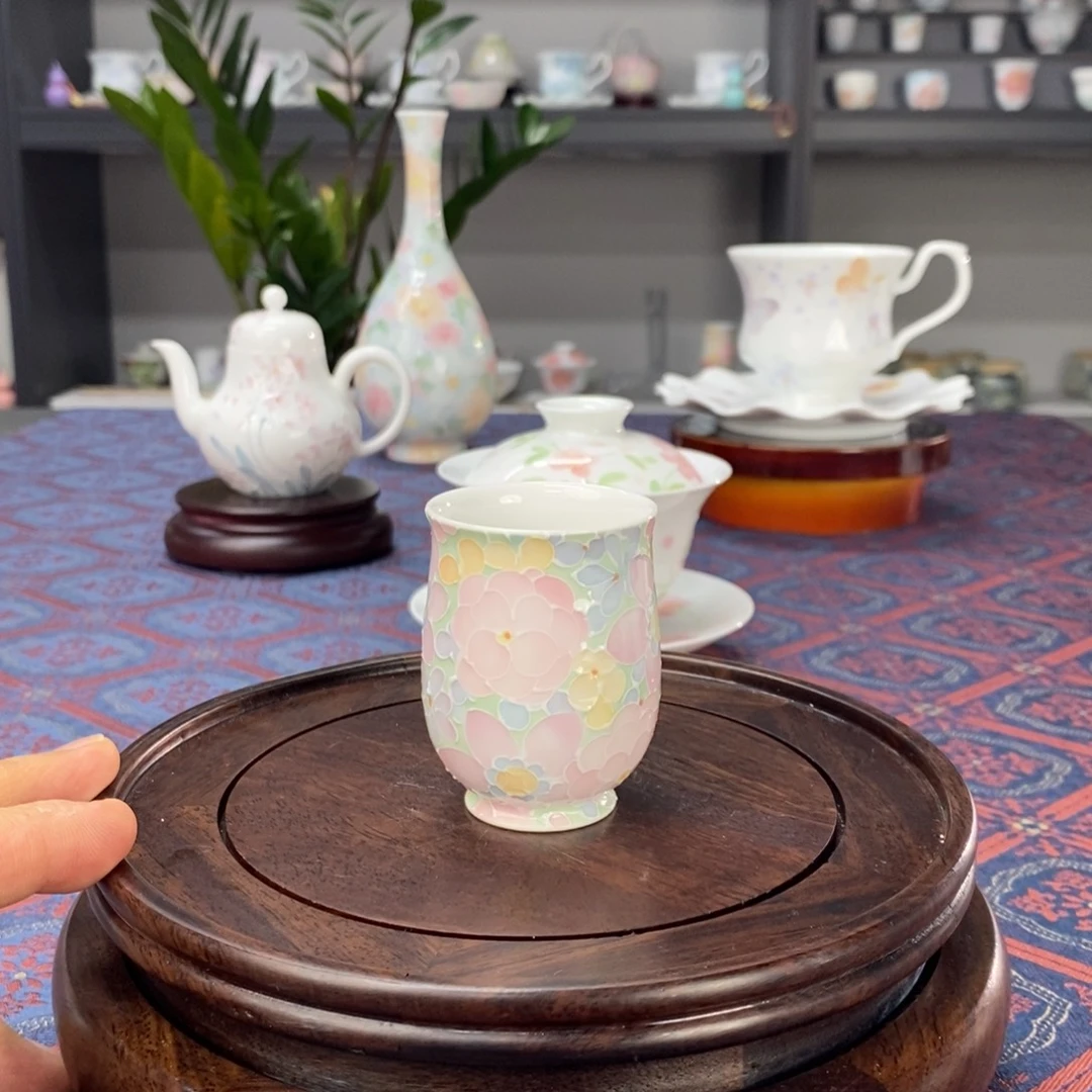 万花釉下手绘品茗杯