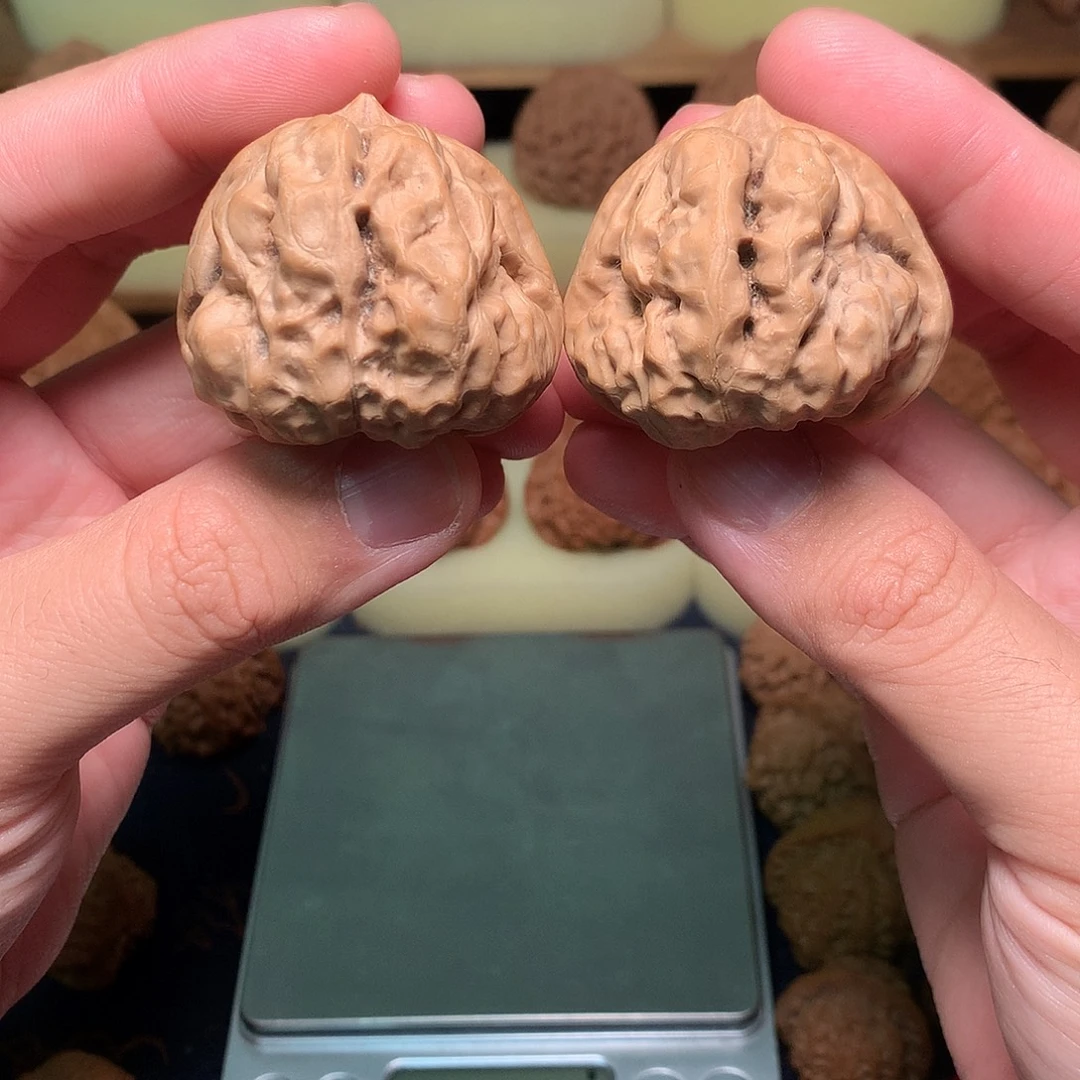 吊坠文玩核桃45肚42边三角蛙全品