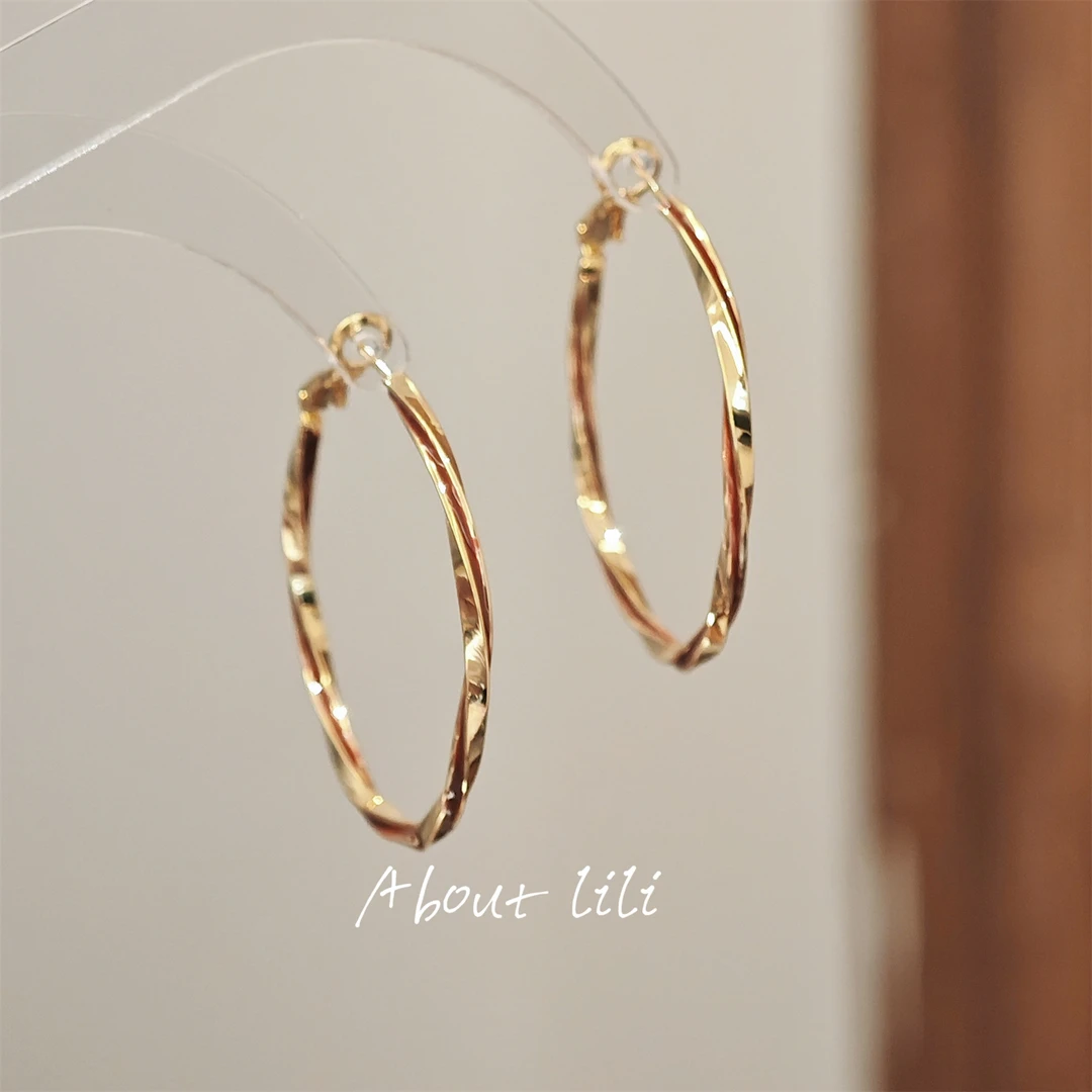 铜合金耳饰 金属圈圈耳环轻奢高级感气质大耳圈圆圈耳钉素圈耳饰