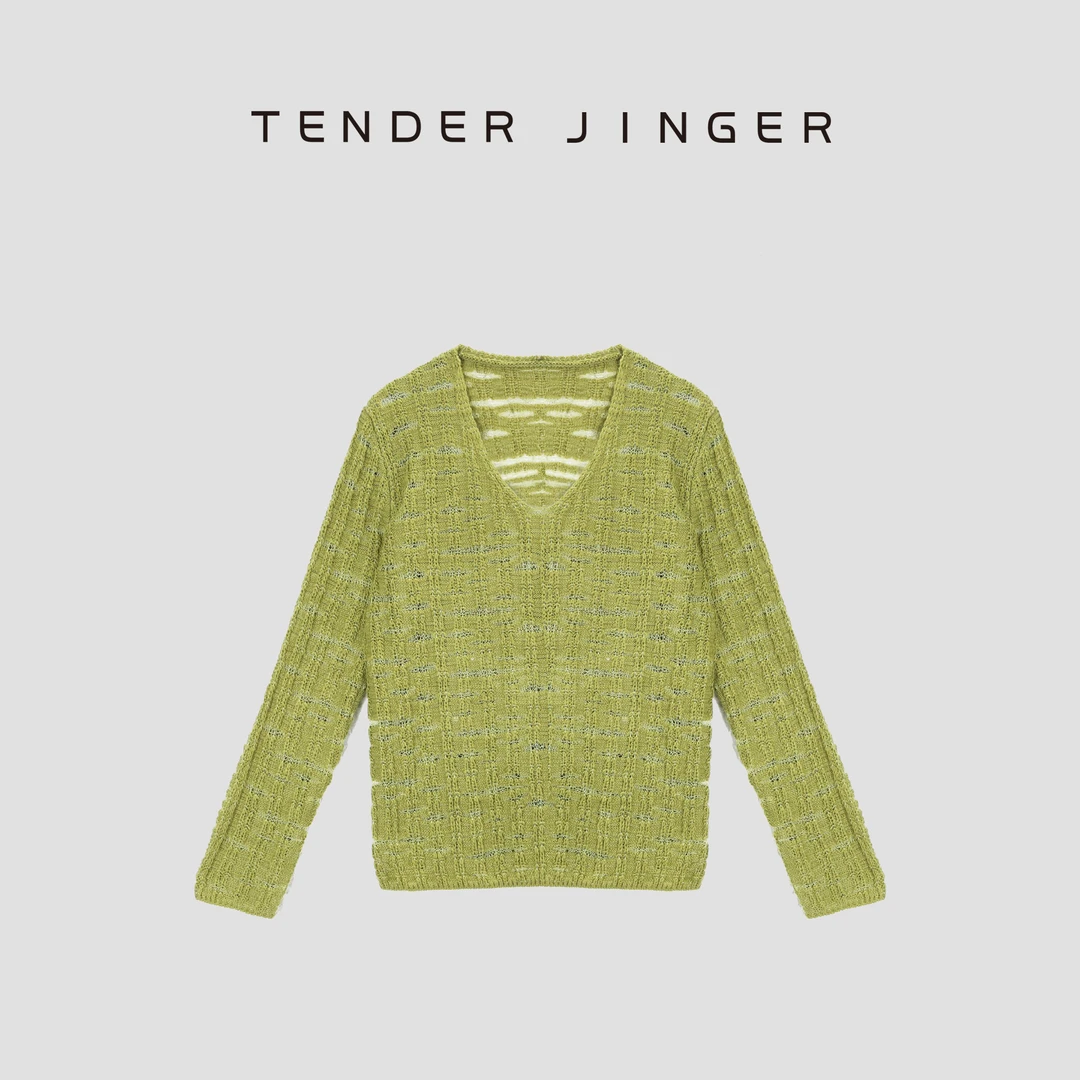 Tender JingerV领坑条肌理感针织上衣T53MII41039