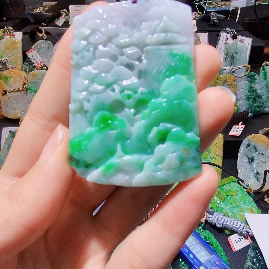 颈饰未镶嵌翡翠翡翠