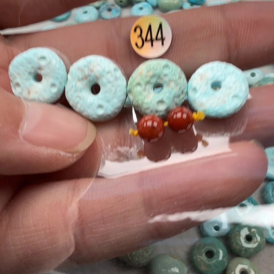 南红玛瑙未镶嵌珠宝奇石