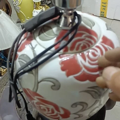 壶清仓有瑕。。？。。。。。。。不退不换